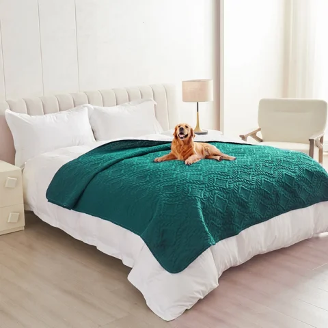 Dirt-Proof Bedspread Waterproof Dog Bed Cover Pet Blanket for Furniture Bed Protector Couch Cover for Dogs Cats Non-Slip Back