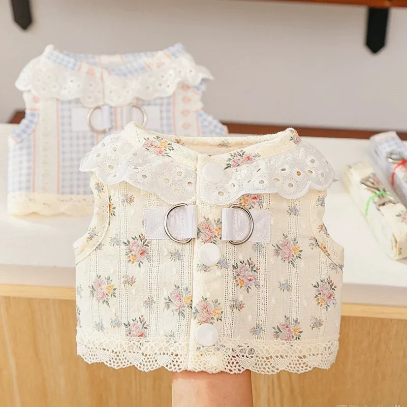 Sweet Lace Dog Harness with Rope Floral Print Pet Plaid Vest Fashion Puppy Jacket Summer Mesh Cat Harness Walking Pet Supplie