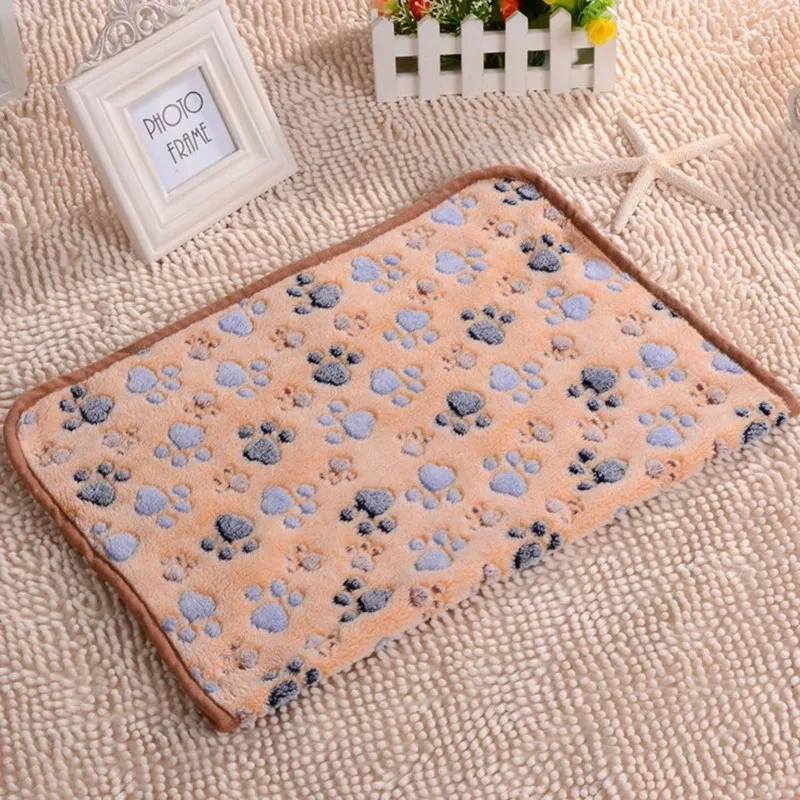Cute Warm Pet Bed Mat Cover Towel 3 Sizes Handcrafted Cat Dog Fleece Soft Blanket for Small Medium Large Dogs Puppy Pet Supplies - Image 7