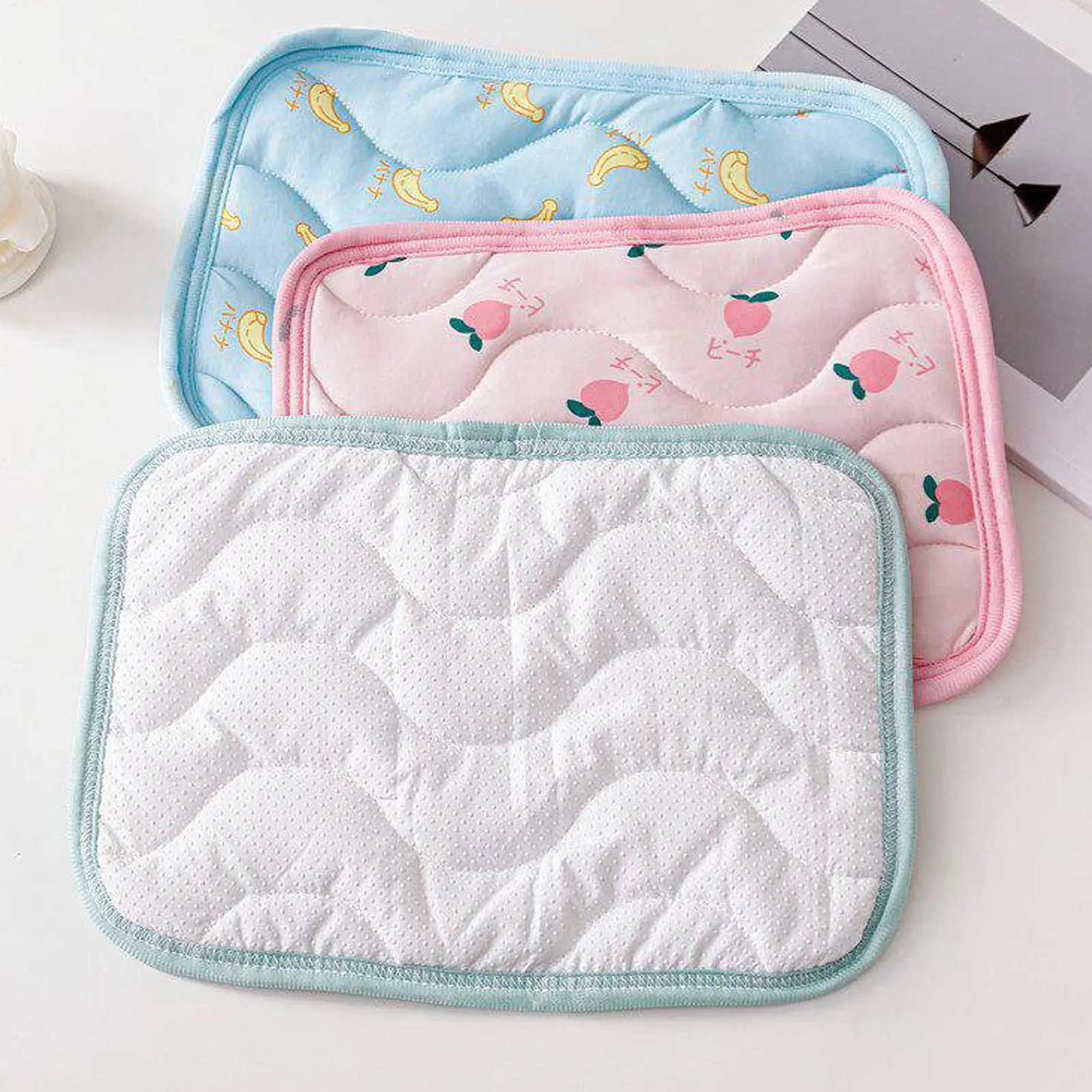 Washable Pet Cooling Mat Ice Silk Bed for Cats & Dogs Portable Cooling Blanket For Home Kennel Car Camping Travel, Summer Rel